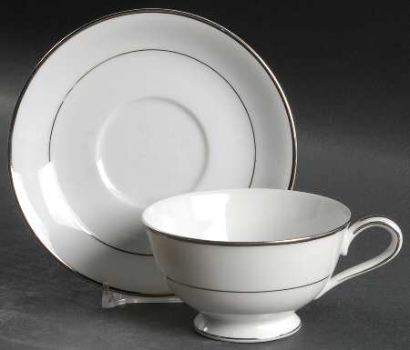 Derry Footed Cup & Saucer Set