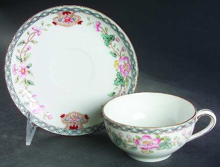 Derby Flat Cup & Saucer Set