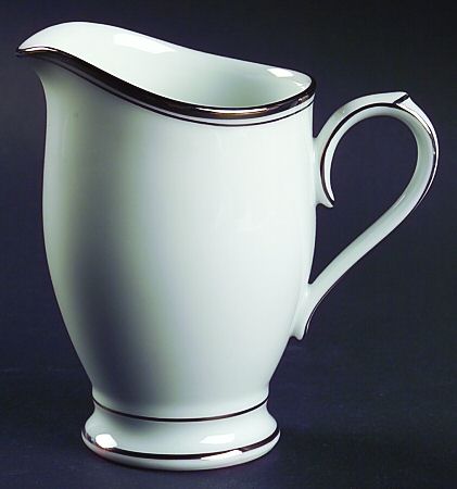 Diana (Platinum Trim) Creamer