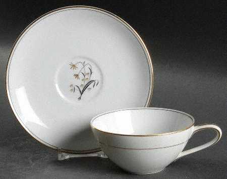 Diana (Gold Trim) Flat Cup & Saucer Set