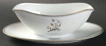 Diana (Gold Trim) Gravy Boat with Attached Underplate