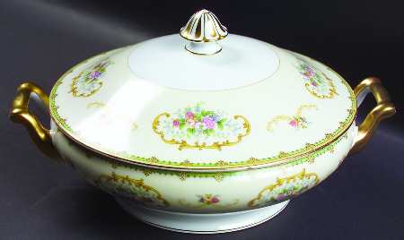Diana Round Covered Vegetable