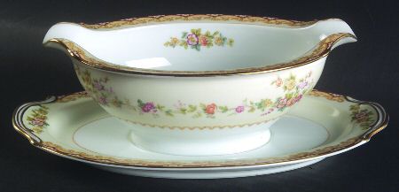 Dimity Gravy Boat with Attached Underplate