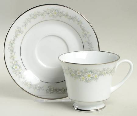 Footed Cup & Saucer Set