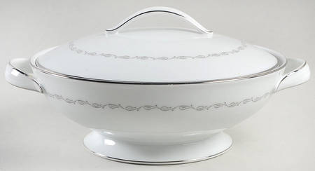 Donna Round Covered Vegetable