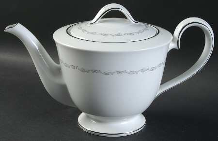 Donna Teapot & Lid