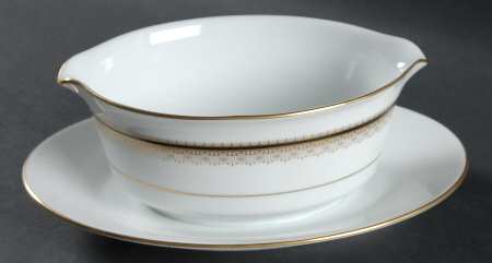 Doral Gravy Boat with Attached Underplate