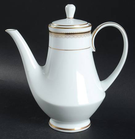 Doral Coffee Pot & Lid