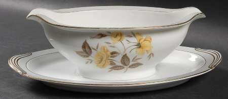 Dorcas Gravy Boat with Attached Underplate