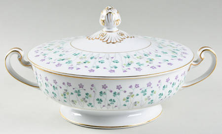 Dorothea Round Covered Vegetable