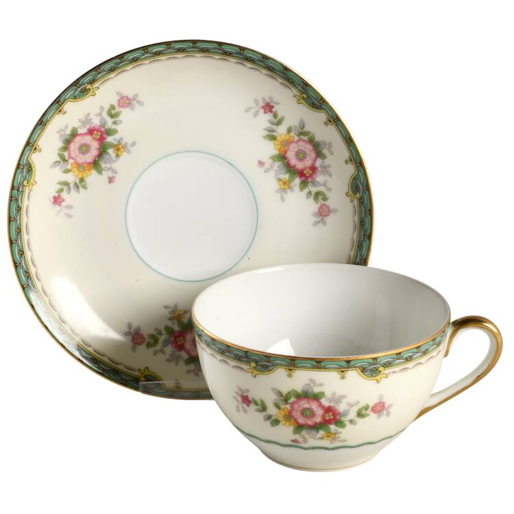 Dorrance Flat Cup & Saucer Set