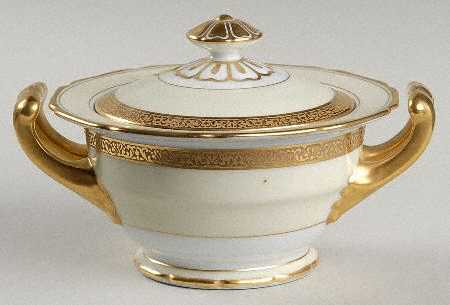 Dorsay Sugar Bowl & Lid