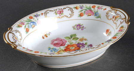 Dresalda 8" Oval Vegetable Bowl