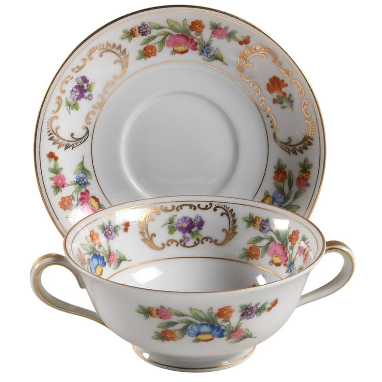 Dresalda Footed Cream Soup Bowl & Saucer Set
