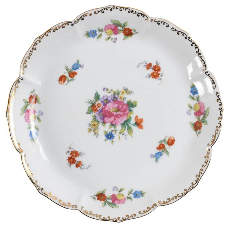 Dresdlina Pierced Berry Bowl, Underplate Only