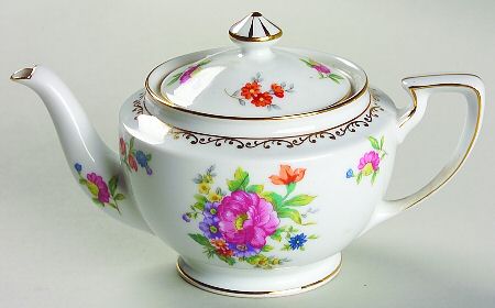 Dresdlina Individual Teapot & Lid