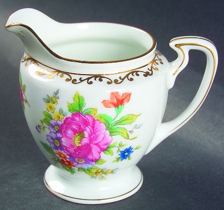 Dresdlina Mini Creamer