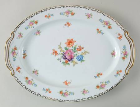 Dresdlina 16" Oval Serving Platter