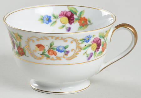 Dresdena Oversized Cup