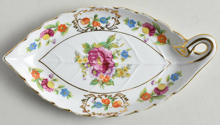 Dresdena Leaf Shaped Dish