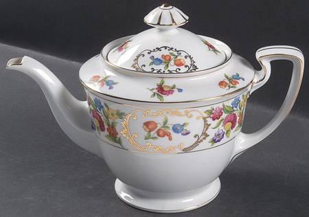 Dresdena Teapot & Lid