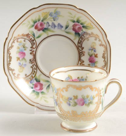 Dresolin Footed Demitasse Cup & Saucer Set