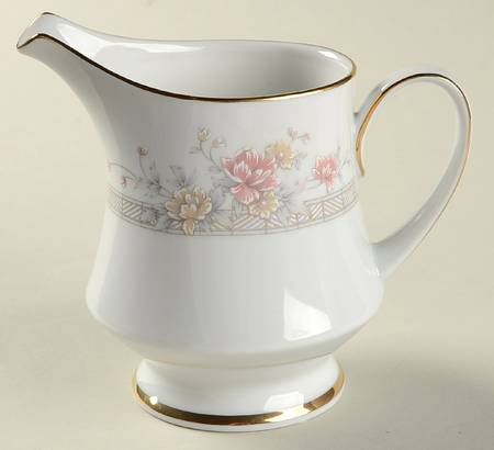 Dream Street Creamer