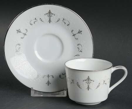 Dubarry Flat Demitasse Cup & Saucer Set