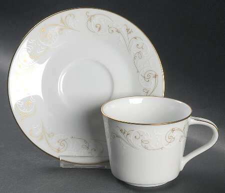 Duetto Flat Cup & Saucer Set by Noritake