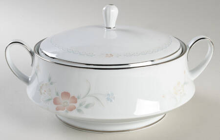 Eden Round Covered Vegetable