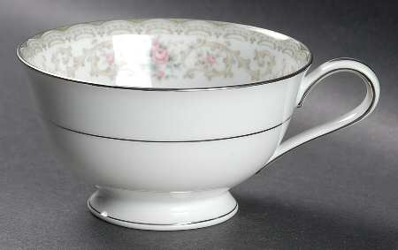 Edgewood Footed Cup