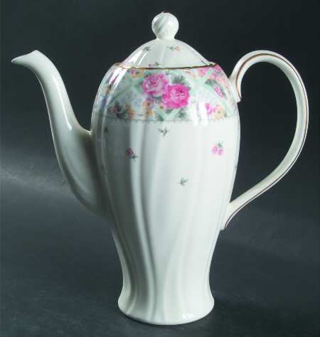 Edgemoor Coffee Pot & Lid