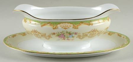 Edinboro Gravy Boat with Attached Underplate