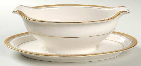 Edinburgh Gravy Boat with Attached Underplate