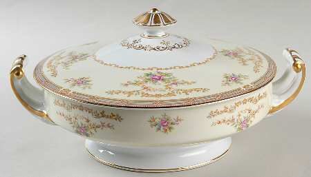 Eire Round Covered Vegetable