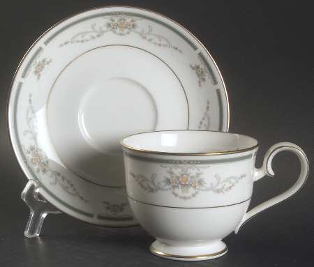 Elms Court Footed Cup & Saucer Set