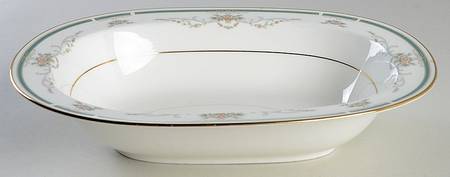 Elms Court 10" Oval Vegetable Bowl