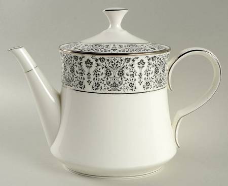 Elegante Teapot & Lid