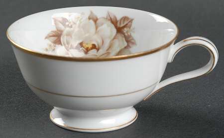 Elizabeth Footed Cup