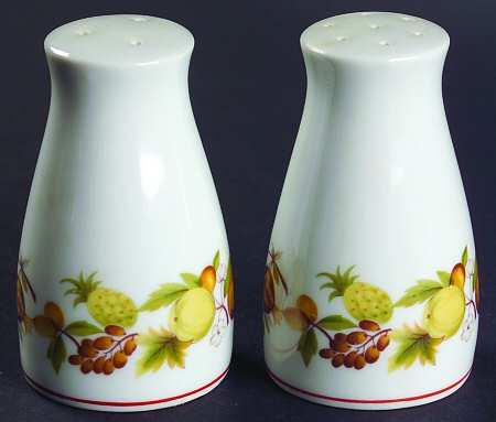 Elloree Salt & Pepper Set
