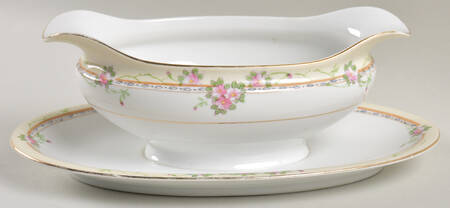 Ellwood Gravy Boat with Attached Underplate