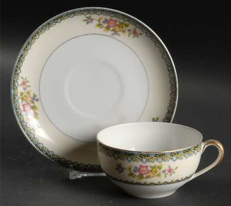 Elmonte Flat Cup & Saucer Set