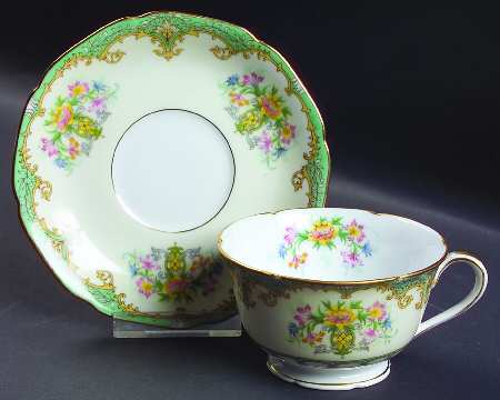 Eltovar Footed Cup & Saucer Set