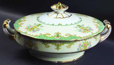 Eltovar Round Covered Vegetable