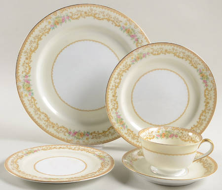 Elvira 5 Piece Place Setting