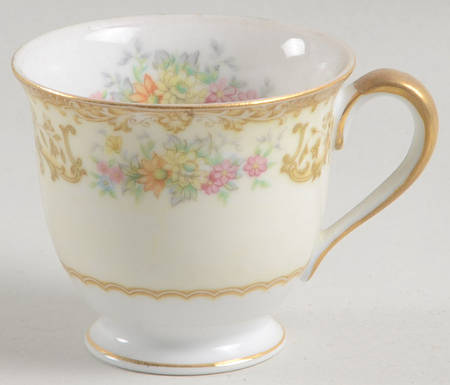 Elvira Footed Demitasse Cup
