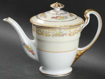 Elvira Teapot & Lid