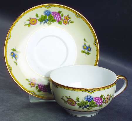 Elysian Flat Cup & Saucer Set