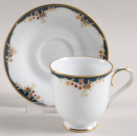 Embrace Footed Demitasse Cup & Saucer Set