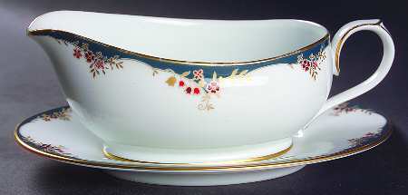 Embrace Gravy Boat & Underplate (Relish/Butter)